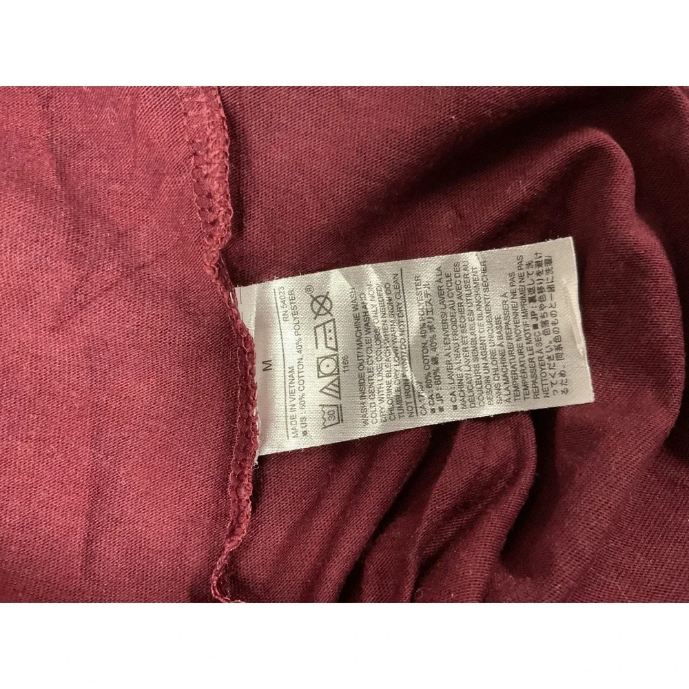 Banana Republic Mens T-Shirt Eco Premium Wash V-Neck Burgundy Medium